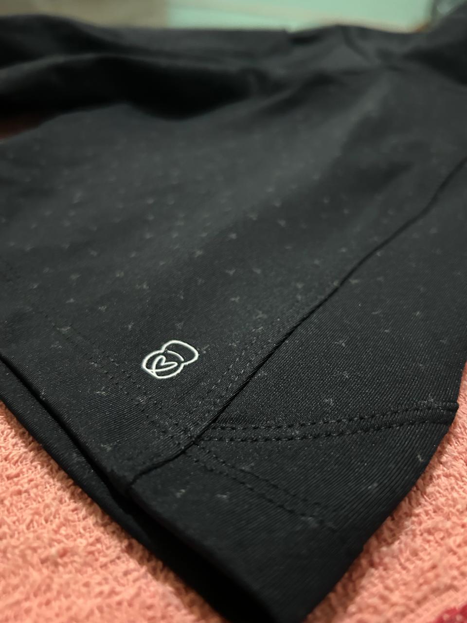 Conjunto Fitness Feminino  Academia Top Nadador e Short com Bolso Não Marca Zero Transferência Preto -  P