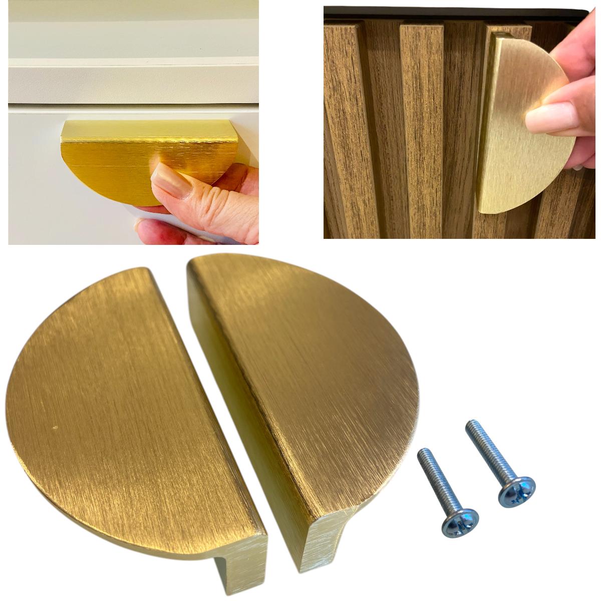 Kit com 02 Puxadores Gaveta Armário Meia Lua Maciço Escovado Dourado