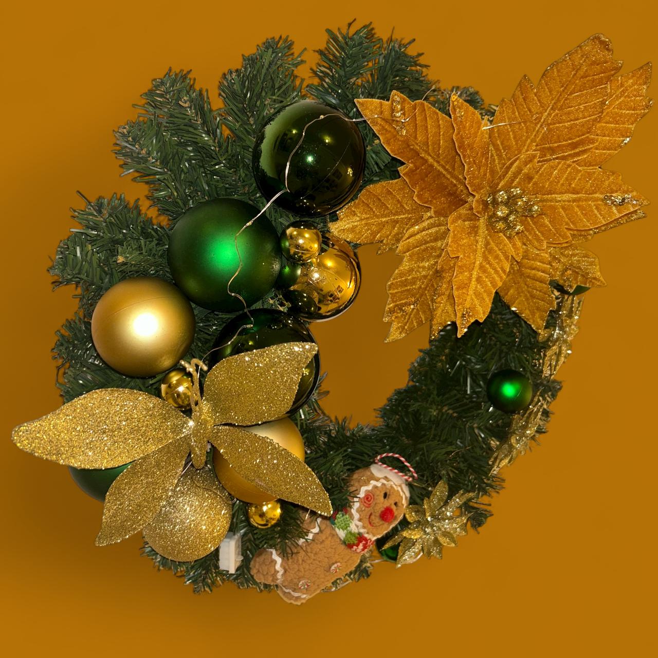Guirlanda Natalina de Luxo, Verde e Dourado, Poinsétia e Libélula c/ Glitter, Bolas e LED fio de fada, 45cm - RIKABUNI