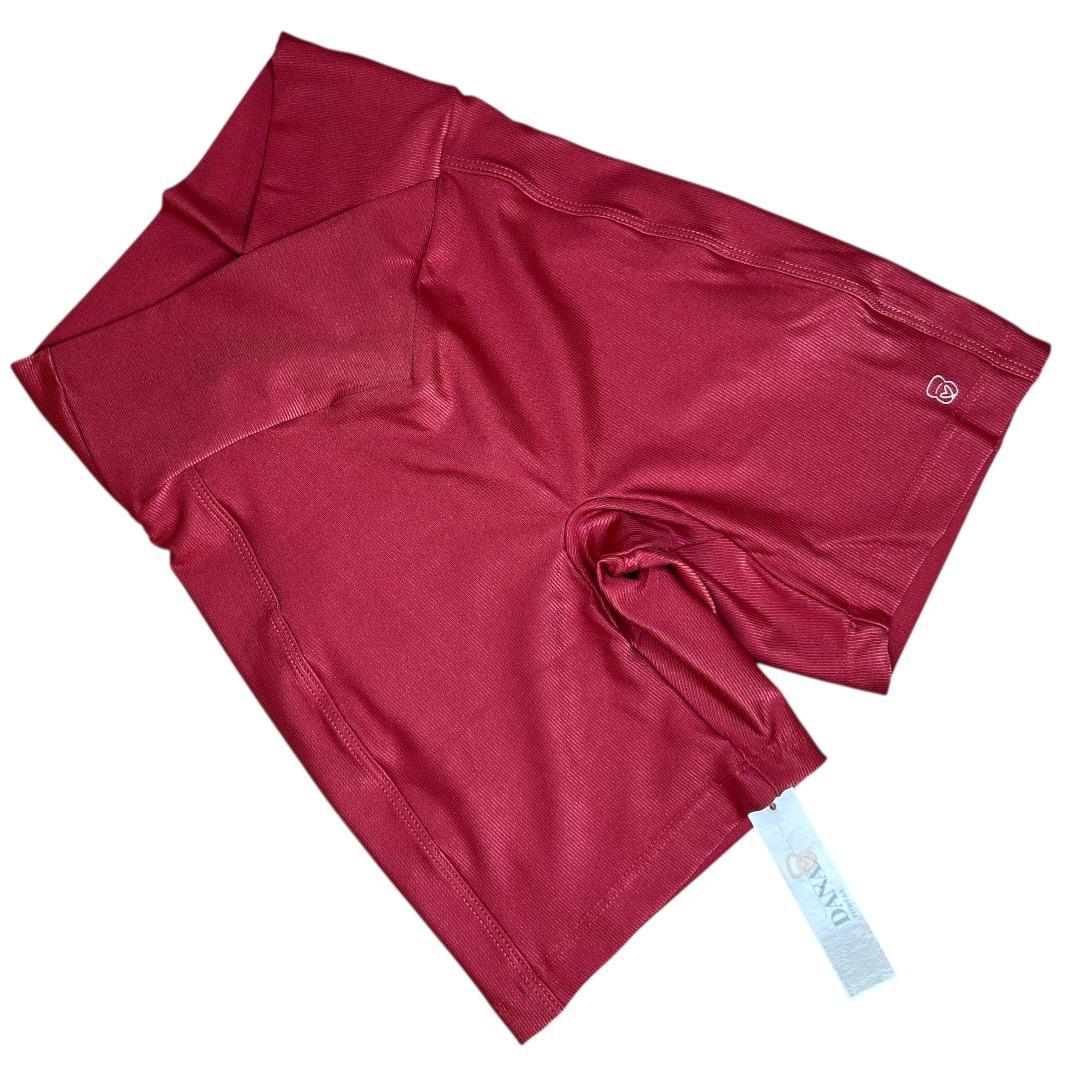 Conjunto Fitness Academia Feminino 2 Peças, Top com Alça e Short, Toque Macio, Excelente Sustentação