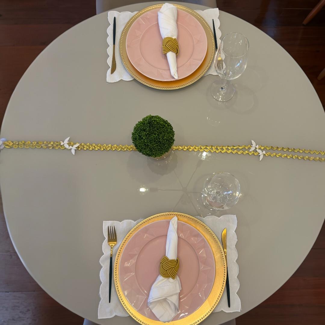 Dia dos Namorados Enfeite Premium Romântico Branco e Dourado