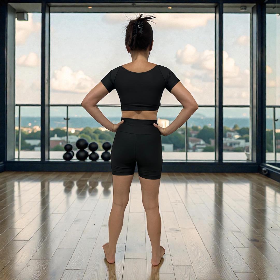 Conjunto Fitness Feminino Academia Top com Bojo Removível e Short, Suplex, Alta Compressão, Zero Transparência.