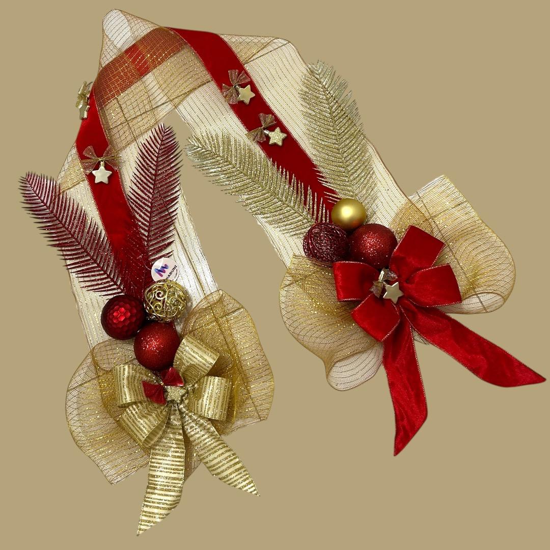 Escapulário Natalino Decorativo para Porta, Dourado e Vermelho com Fitas e Enfeites, Estilo Elegante - RIKABUNI